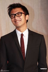 组图：谢霆锋赴北京参加活动 拒谈张柏芝寄情工作