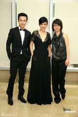 组图：《花漾》主演齐聚上海电影节