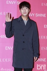 组图：南宫民李相烨MBLAQ等出席品牌活动