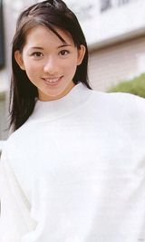 组图：林志玲漫漫成名路 胸围渐增曾拍湿身艳照