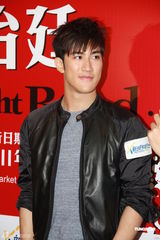 组图：李治廷8月首开个唱 老板黎明有望作嘉宾