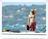 组图：帕丽斯-希尔顿豹纹比基尼现身海边