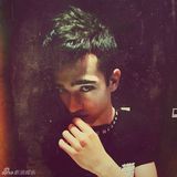 组图：韦唯仨混血儿子帅照曝光 大儿子北大学霸