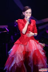 组图：凤飞飞纪念音乐会 庾澄庆彭佳慧群星亮相