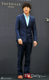 组图：全智贤举行婚礼 大牌明星一一到场送祝福