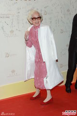 组图：粤剧宗师红线女逝世 罗家英发文悼念