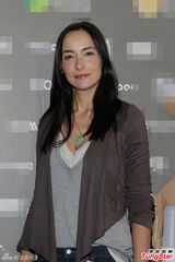 组图：吴彦祖老婆计划三口旅行 欲停工再造人