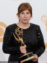 组图：艾比-摩根《演播时刻》获迷你剧最佳编剧