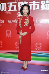 组图：郭羡妮复出拍剧 有意明年追生儿子