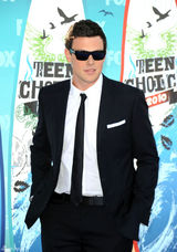 高清组图：《欢乐合唱团》男星考瑞-蒙坦斯浅笑迷人