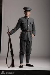 组图：献礼剧《开天辟地》蒋先云定妆照 