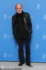 高清：《都灵之马》发布会 导演贝拉-塔尔眼神犀利