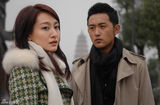 组图：董维嘉毛毅《野鸽子》剧中感情升温