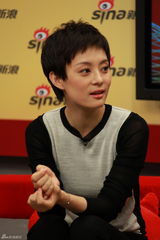 组图：孙俪张译做客新浪聊《辣妈正传》