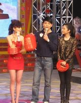 幻灯图集：保剑锋刘思彤大爆料 才子佳人闹元宵 