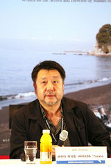 组图：釜山电影节闭幕片《母亲的历代记》记者会