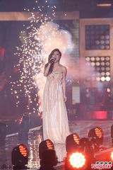 组图：萧敬腾受恐吓照常演出 保镖贴身保护