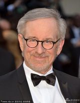 组图：斯皮尔伯格亮相 《林肯》入围最佳导演