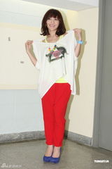 组图：孙耀威梁文音加盟不设限演唱会 推行宗教时尚