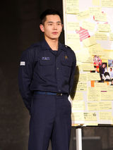 高清图：韩国演艺士兵演唱会 KARA和f(x)到场助兴