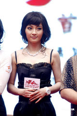 幻灯：郭德纲献“初吻”恶搞唐伯虎 笑言不如自己