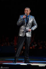 组图：福禄寿开唱大牌嘉宾云集 薛家燕上演校服诱惑