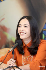 组图：《爱出色》上海宣传 姚晨莫小奇朱虹竞艳