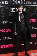 组图：张雨绮红裙明艳 高圆圆清新倪妮妩媚