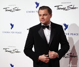 高清图：莱昂纳多与前女友复合 贴面耳语情话不断 