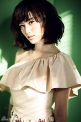 组图：李欣汝写真清新优雅 完美蜕变似美女画皮