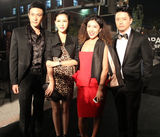 段奕宏出席时装秀时尚型男获青睐