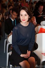 组图：《女人心事》发布 米歇尔芙蕾达比拼美艳