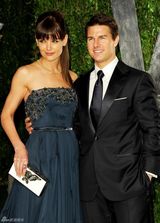 高清图：汤姆-克鲁斯携爱妻凯蒂亮相奥斯卡派对