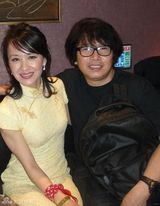 高清图：南拳皇后李菲庆生会 望能“再战江湖”