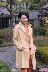 组图：惠英红新片韩国取景从影多年首遇低温症