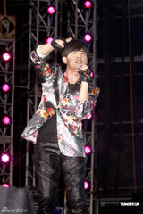 组图：林志玲献唱台北花博会 SHE与周杰伦接力开唱