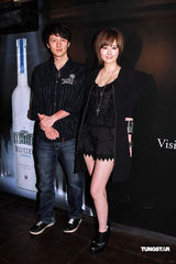 幻灯：孙耀威笑言自己酒品好 傅颖透露7月将发片