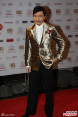 组图：吴奇隆光棍节不谈爱 刘诗诗身体亮红灯