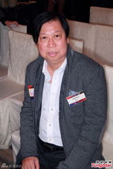 组图：张敬轩“转工”重发展空间 否认英皇付钱赎身