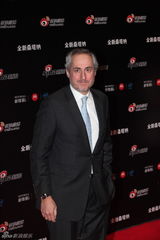 组图：2012新浪微博之夜红毯-联合国行政长官