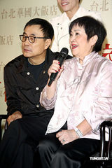 幻灯图：刘家昌小巨蛋开唱 萧敬腾甄妮等道贺