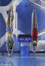 组图：《水立方》半决赛吴建豪剪短泳裤