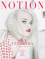 组图：90后歌手费雷拉写真 冷艳妆容上身激凸