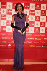 高清图：孟广美旗袍演绎东方美 获时尚魅力榜样奖