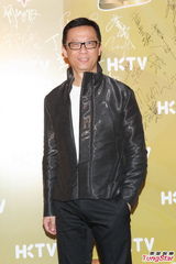 组图：香港电视办圣诞派对 王维基招揽亚视弃将