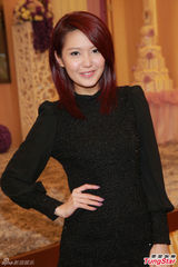 组图：陈茵媺宣传新剧挂念宝宝 暂休养年底复出