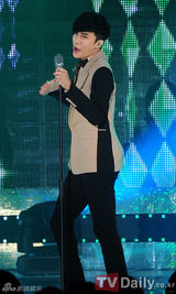 组图：韩歌手Jewelry朴政玟等宣传艾滋病预防