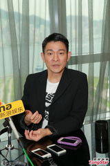 组图：刘德华林志玲做访问男帅女靓