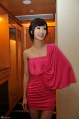 高清图：新《红楼梦》亮相上影节 阵容华丽惹眼球