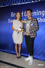 组图：谢婷婷与古天乐出席活动 曝谢贤老花打错电话